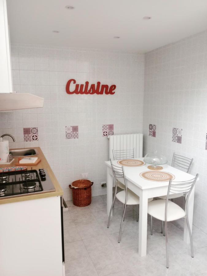 Antonella Home B&B Bari Chambre photo