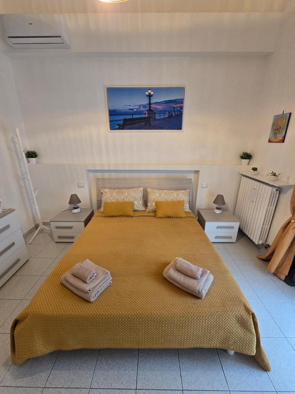 Antonella Home B&B Bari Extérieur photo