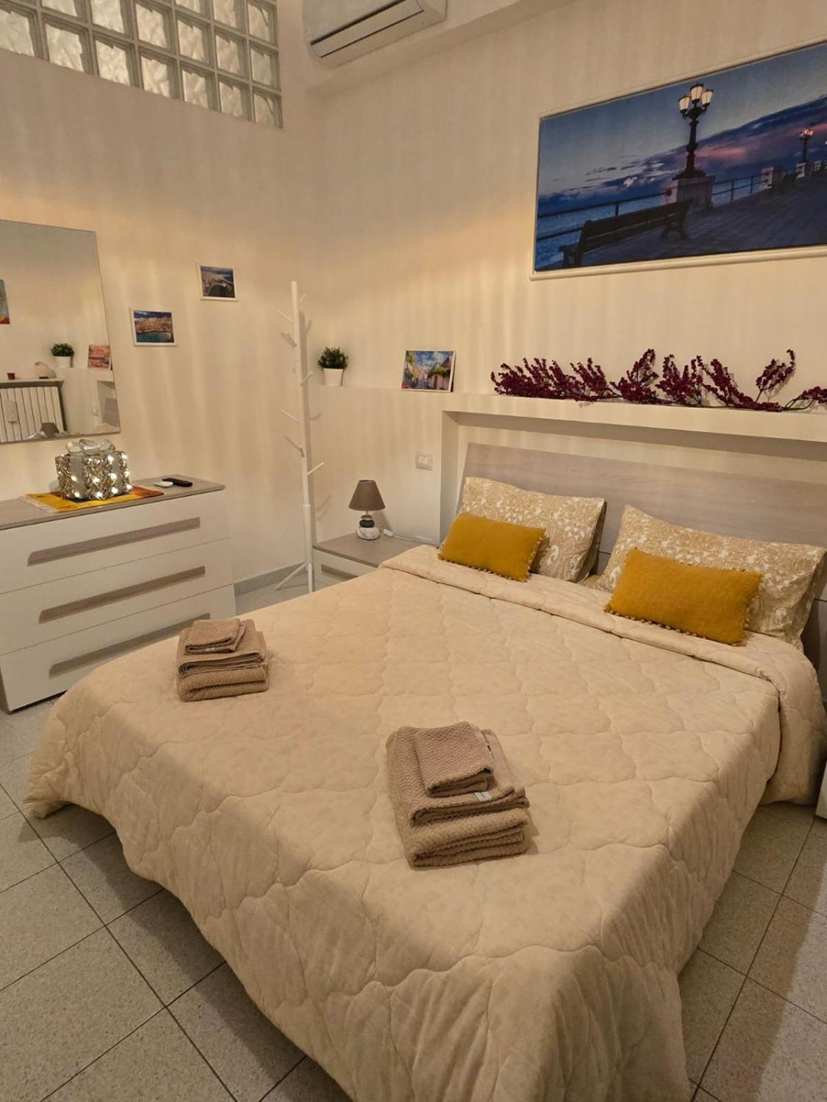 Antonella Home B&B Bari Extérieur photo